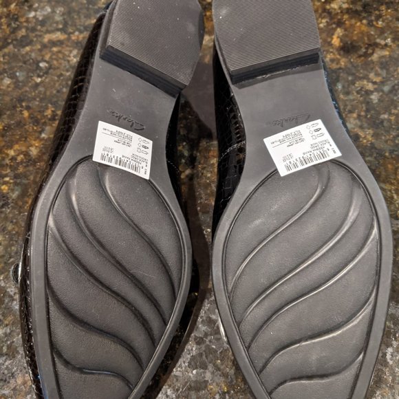 NWOT Clarks Extra Wide Shoes - Picture 4 of 6